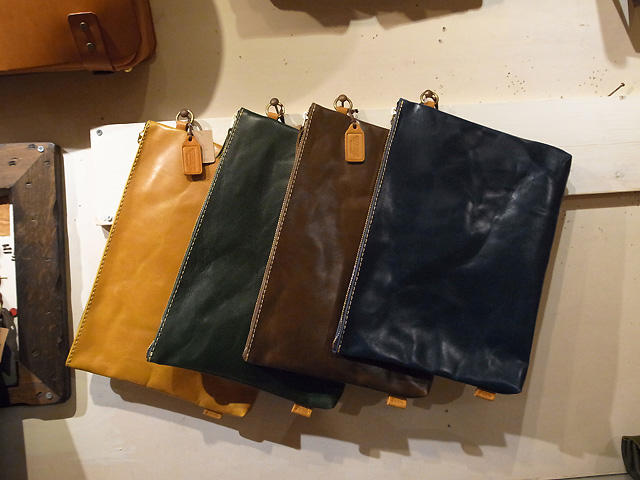 4色展開