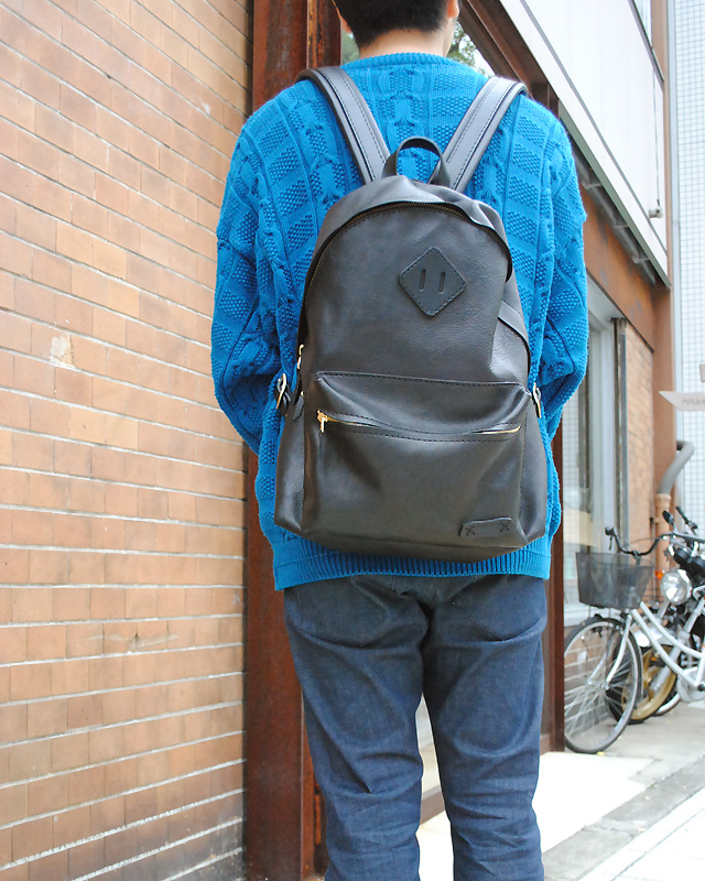 デイバッグ(R-93) 着用