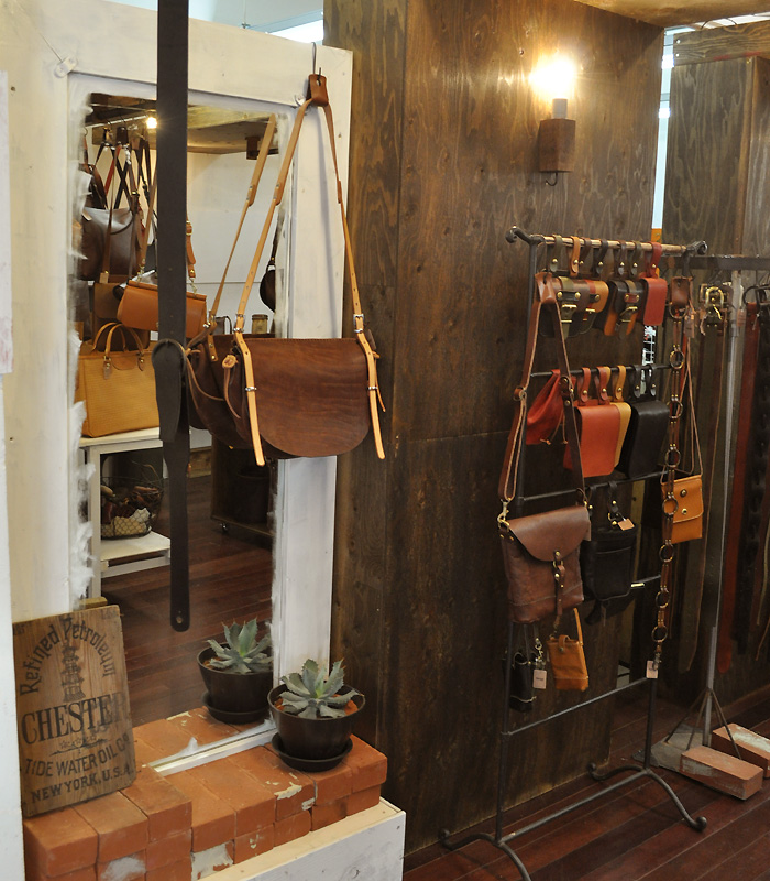 FACTORY SHOP店内7
