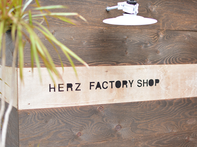 FACTORY SHOP夏季休暇