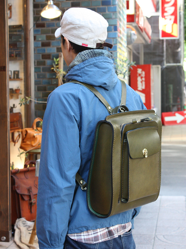 シュナウザーリュック 着用
