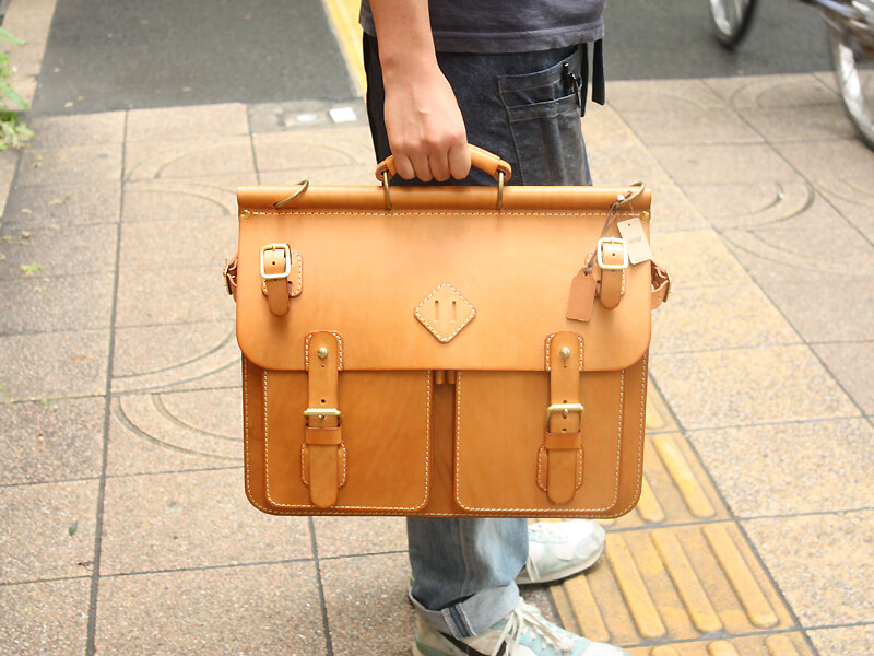 写真①A-102