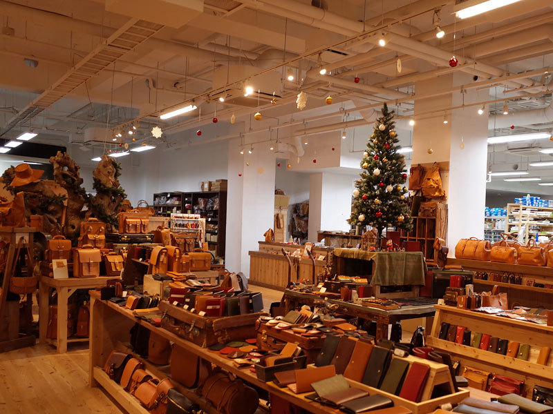 本店クリスマスディスプレイ
