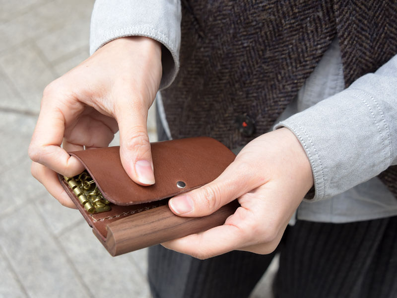 SNAP KEYCASE フラップ式カバー