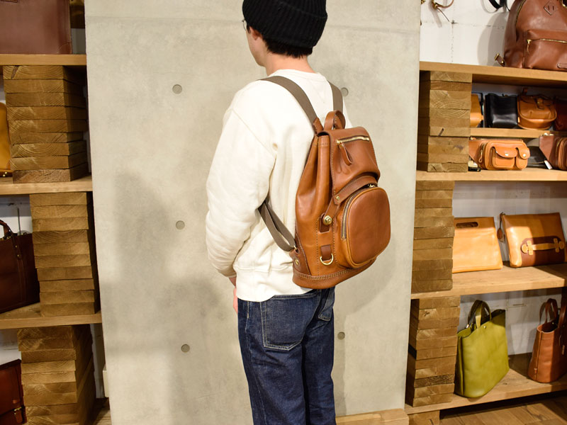 OWL RUCK メンズ着用2