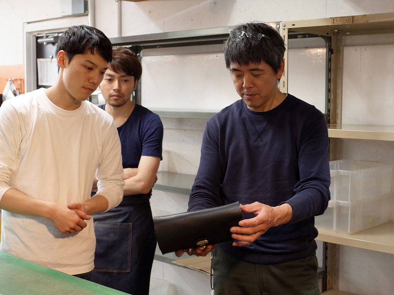 新人の作り手:隆太郎のクラッチバッグ