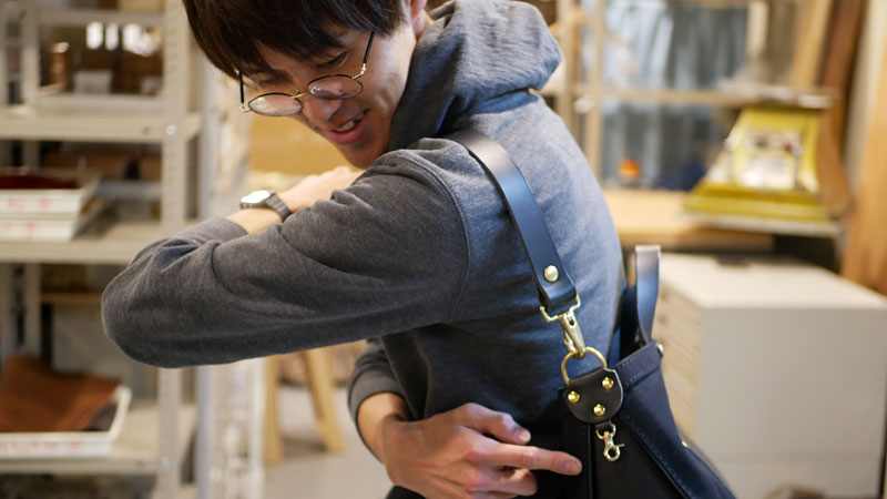 佐藤の2wayトート カメラナス