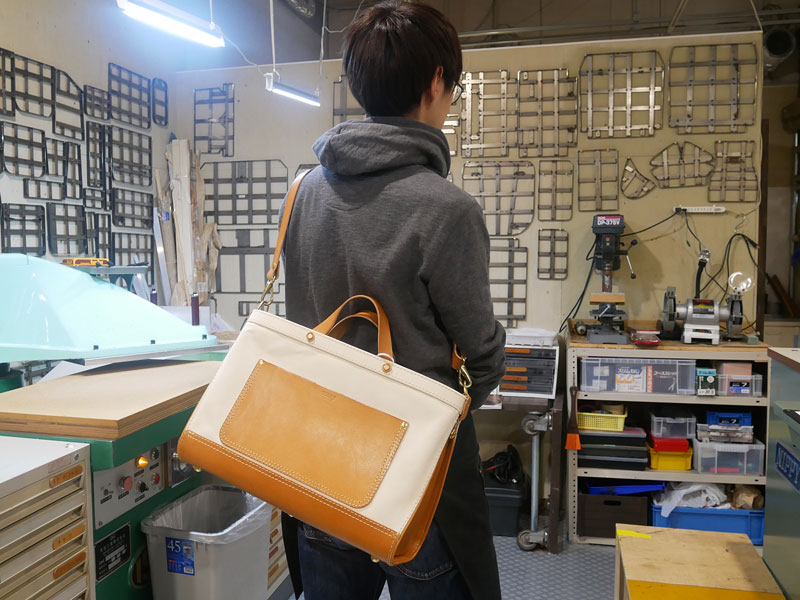 佐藤の2wayトート キナリ斜め掛け