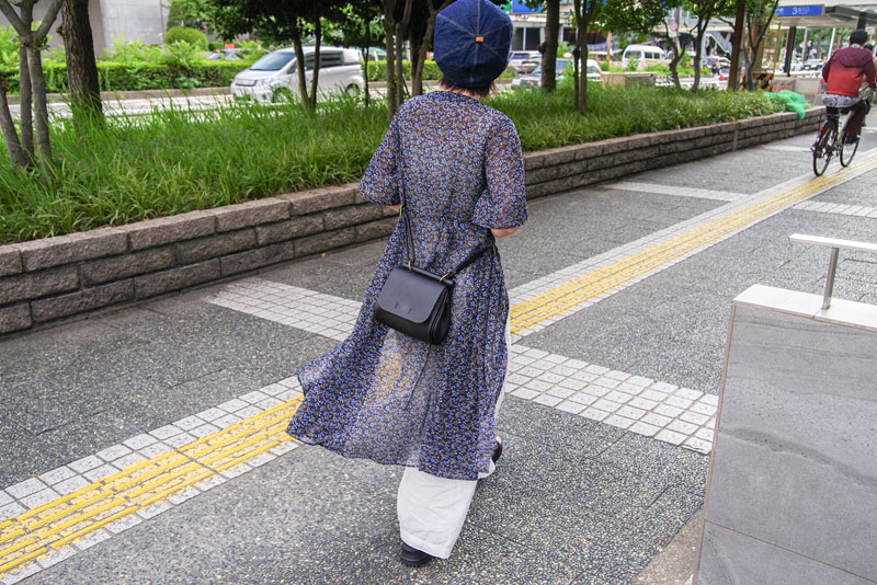 丸みを帯びた形が可愛い!棒屋根ポシェット CP-5