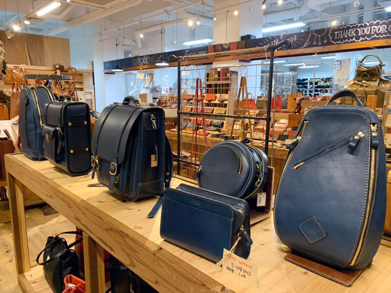 本店 ネイビーアイテム