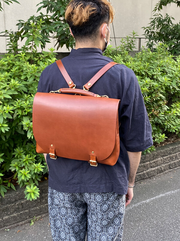ナレッジバッグ(CW−137-MH) メンズ着用 リュック