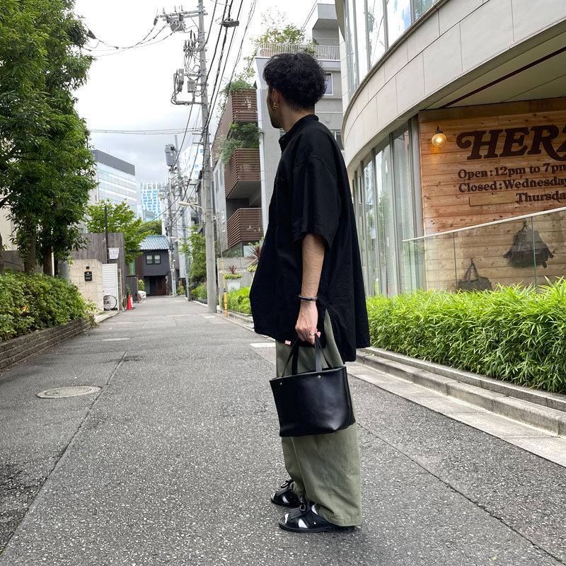 フツウトート(T-3-XS) スタッフ手持ち