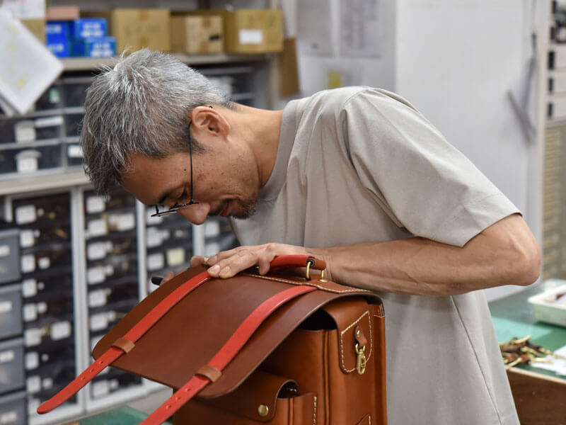 1本ベルト縦型ランドセル作り手:野口