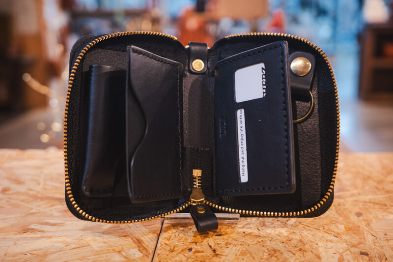 エペキーケース(AIG-2619)の見開き2